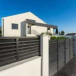 Villa Barbara-Holiday Home With Sea View